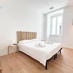 Lazzaretto Vecchio 22 Tirabora Short Rent דירה
