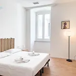 Lazzaretto Vecchio 22 Tirabora Short Rent דירה