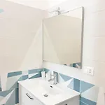 Lazzaretto Vecchio 22 Tirabora Short Rent דירה טריאסטה