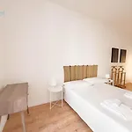דירה Lazzaretto Vecchio 22 Tirabora Short Rent