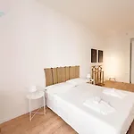 Lazzaretto Vecchio 22 Tirabora Short Rent טריאסטה