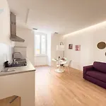 דירה Lazzaretto Vecchio 22 Tirabora Short Rent טריאסטה
