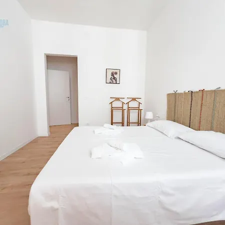 Appartamento Lazzaretto Vecchio 22 Tirabora Short Rent