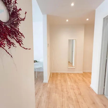 Lazzaretto Vecchio 22 Tirabora Short Rent * Trieste