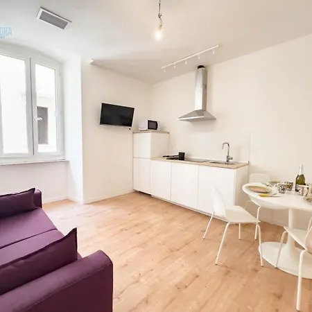 Lazzaretto Vecchio 22 Tirabora Short Rent Appartamento