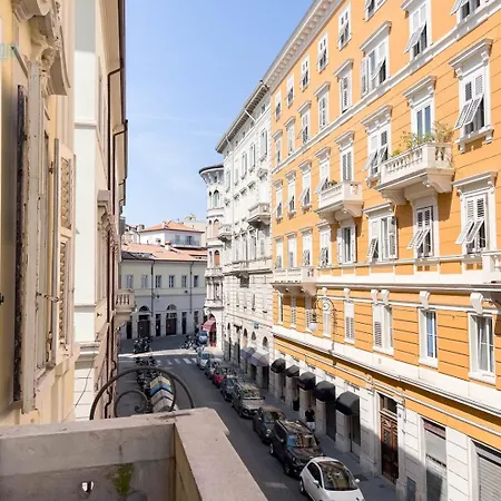 Lazzaretto Vecchio 22 Tirabora Short Rent * Trieste